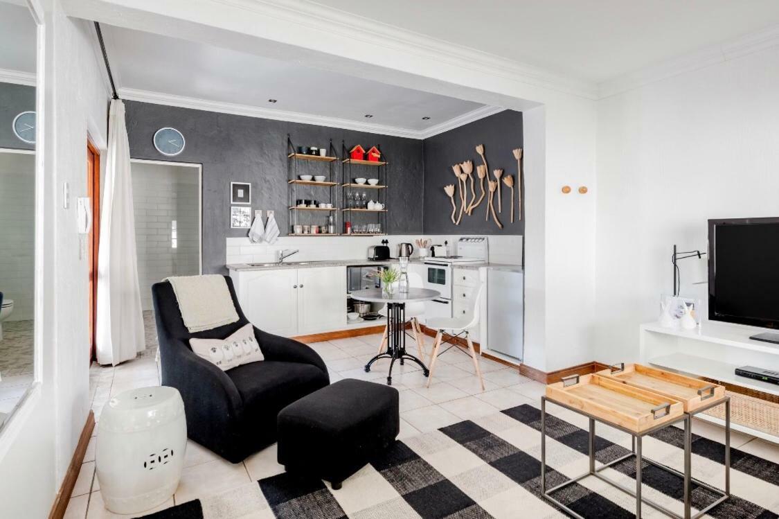 Bed and Breakfast Bella b’s Johannesburg Esterno foto